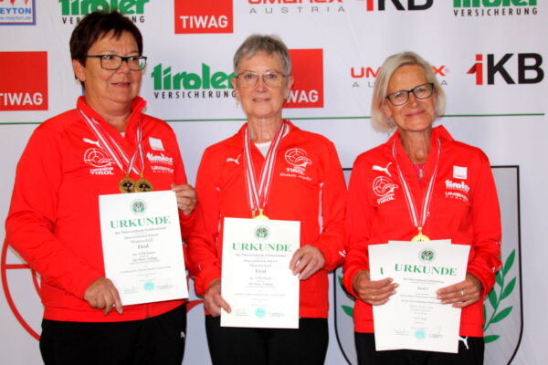 2 x Gold zum Auftakt!
